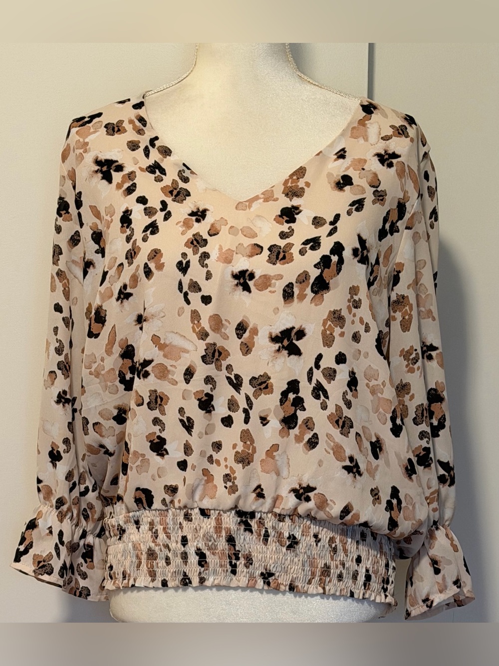 Women’s Philosophy Animal Print Elastic Waist Blouse Size large